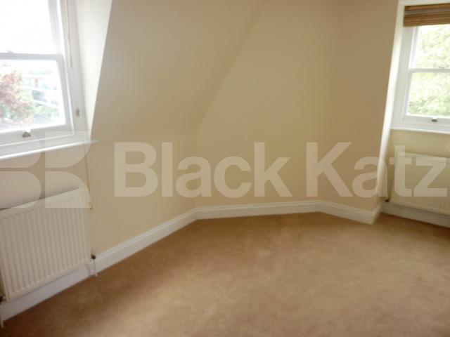 			NEW INSTRUCTION!, 1 Bedroom, 1 bath, 1 reception Flat			 Queens Crescent, KENTISH TOWN